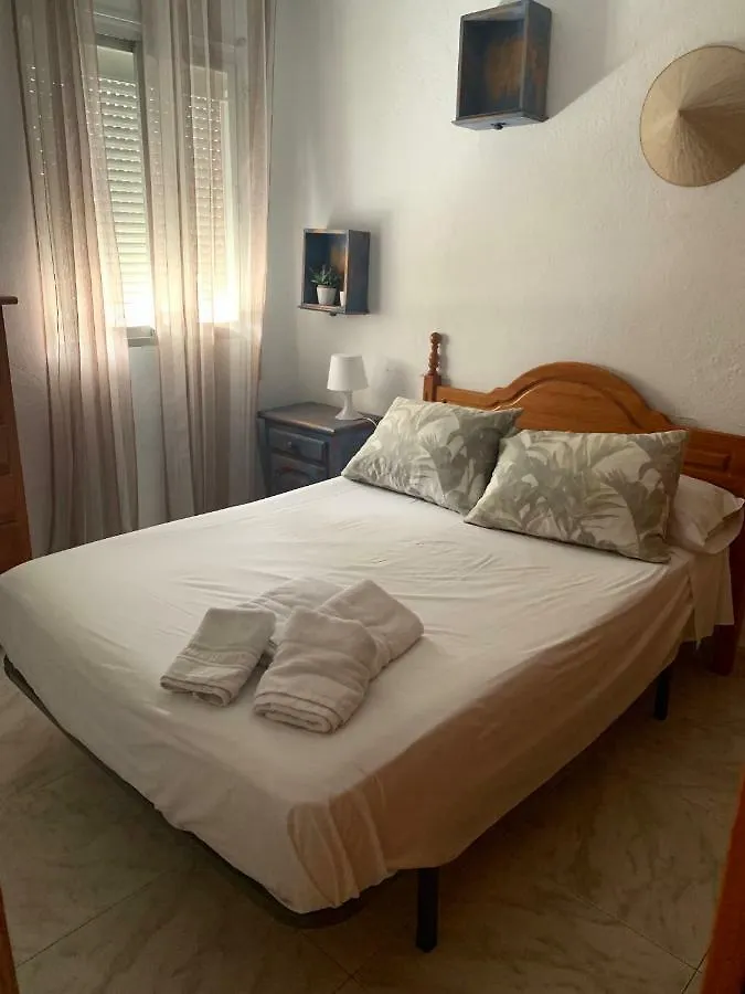 Calle Comico Riquelme 23 Segundo Malaga Apartment